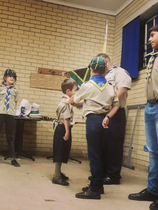 Cub investitures, photo 12