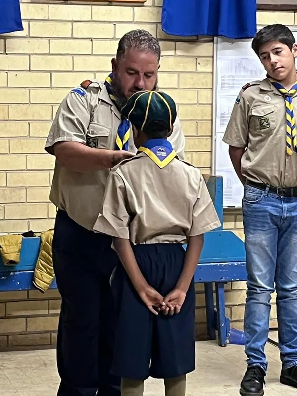 Cub investitures, photo 19