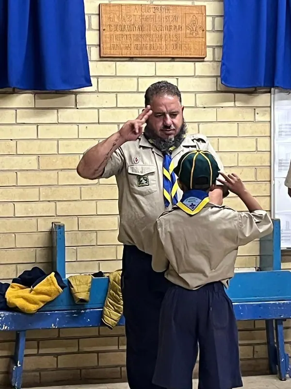 Cub investitures, photo 23