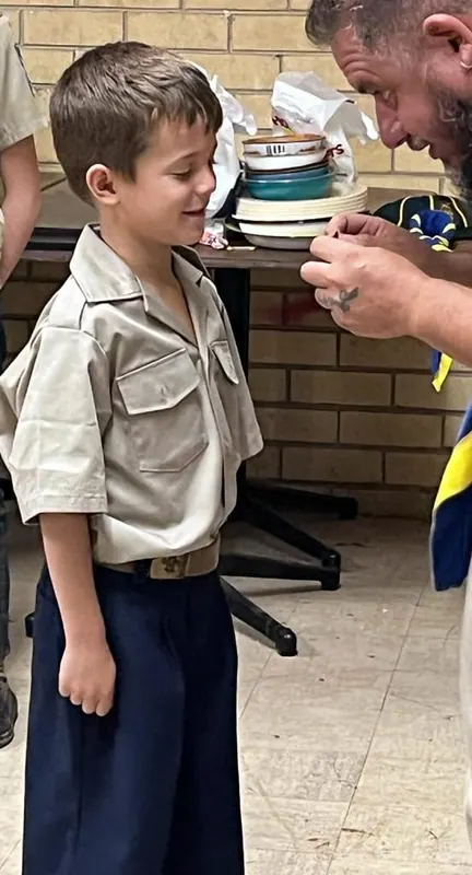 Cub investitures, photo 31