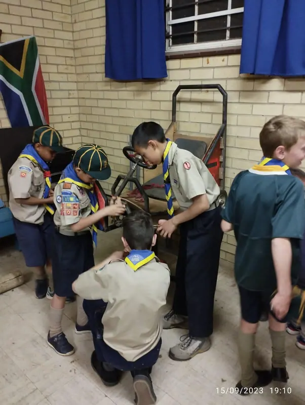 Cubs rebuild the DIY go-karts, photo 4